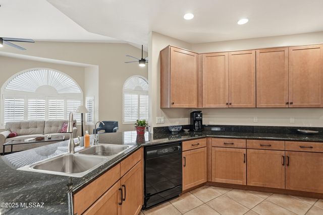 13401 N Rancho Vistoso Blvd Unit 270, Oro Valley, AZ 85755