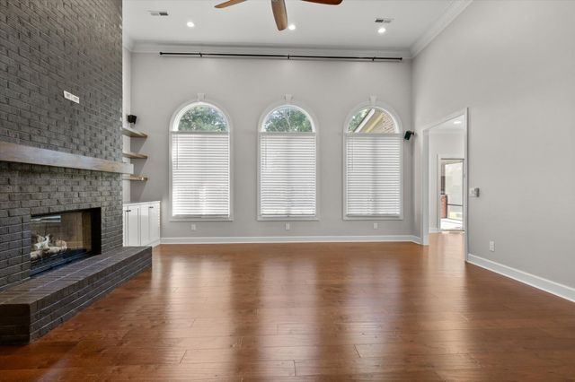 7729 Diamondhead Drive, Ooltewah, TN 37363
