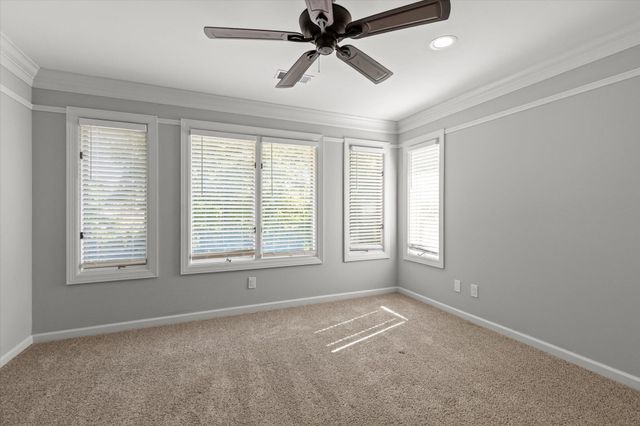 7729 Diamondhead Drive, Ooltewah, TN 37363