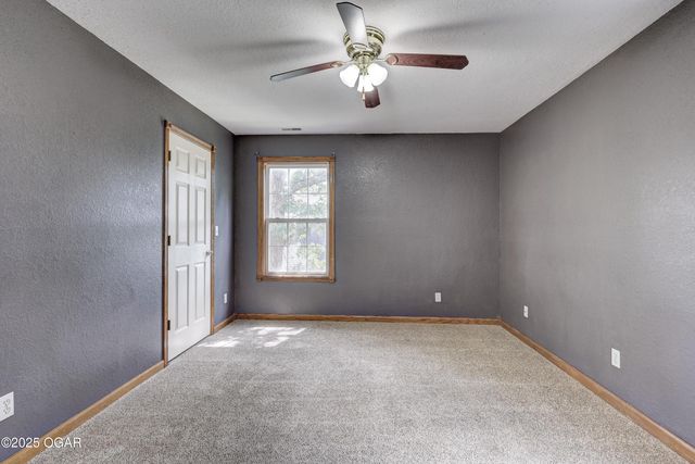 1842 Mountain Ash Drive, Joplin, MO 64801