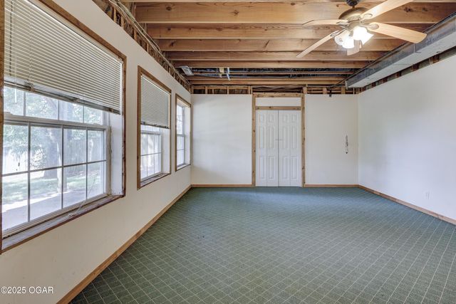 1842 Mountain Ash Drive, Joplin, MO 64801
