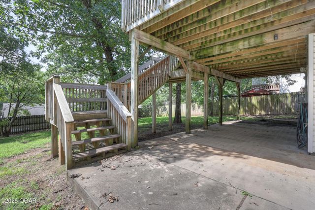 1842 Mountain Ash Drive, Joplin, MO 64801