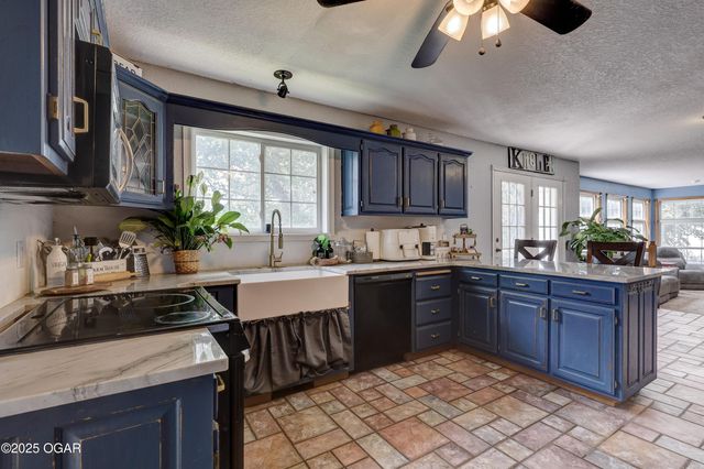 1842 Mountain Ash Drive, Joplin, MO 64801