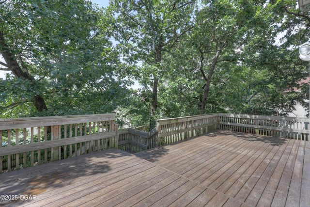1842 Mountain Ash Drive, Joplin, MO 64801