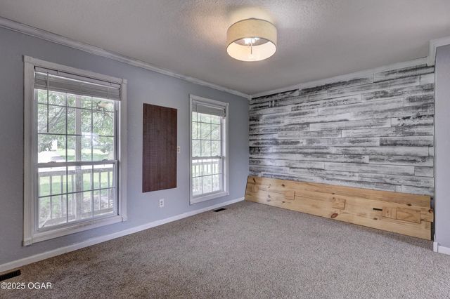 1842 Mountain Ash Drive, Joplin, MO 64801