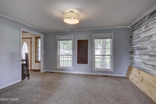 1842 Mountain Ash Drive, Joplin, MO 64801