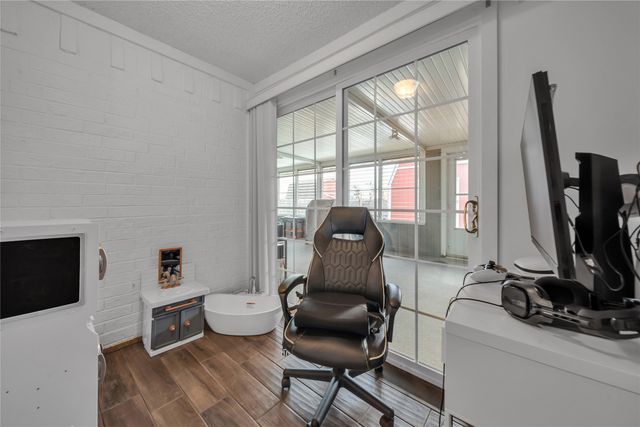 2524 Boardwalk Drive, Mesquite, TX 75181