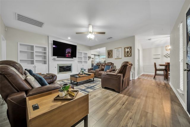 2524 Boardwalk Drive, Mesquite, TX 75181