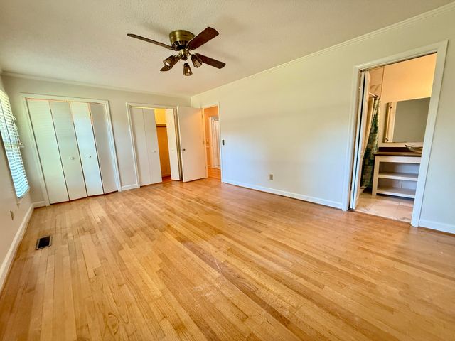 1305 Salem Road, Hartsville, SC 29550