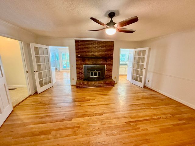 1305 Salem Road, Hartsville, SC 29550