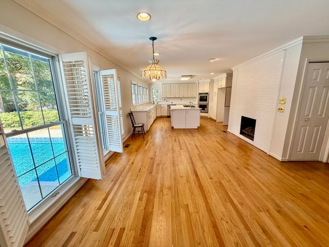 1305 Salem Road, Hartsville, SC 29550