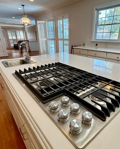 1305 Salem Road, Hartsville, SC 29550