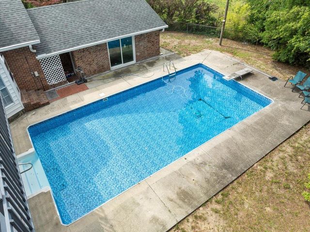 1305 Salem Road, Hartsville, SC 29550