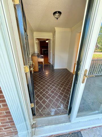 1305 Salem Road, Hartsville, SC 29550