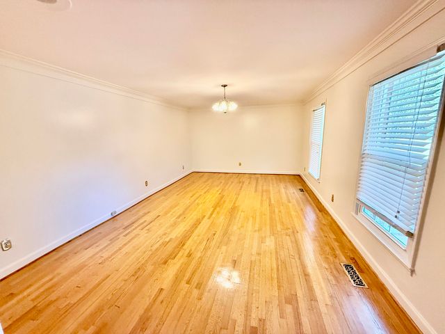 1305 Salem Road, Hartsville, SC 29550