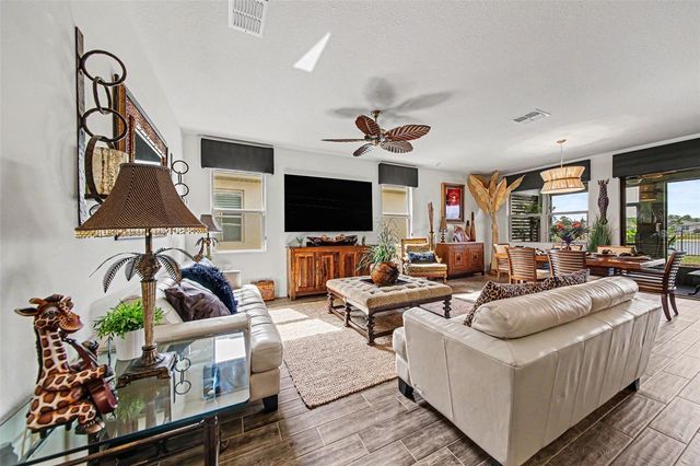 17651 BLAZING STAR CIRCLE, Clermont, FL 34714