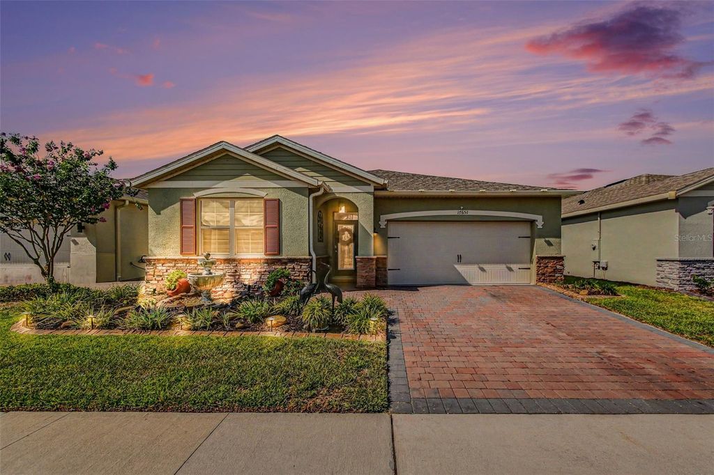 17651 BLAZING STAR CIRCLE, Clermont, FL 34714