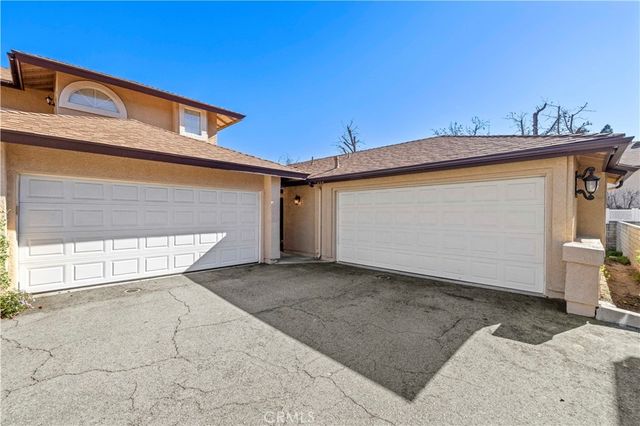 22914 Banyan Place 202, Saugus, CA 91390