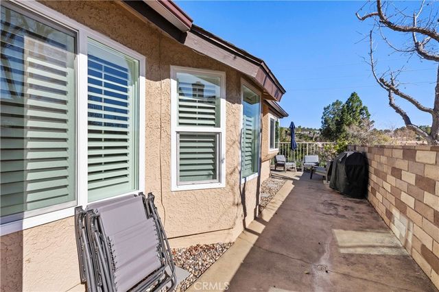 22914 Banyan Place 202, Saugus, CA 91390