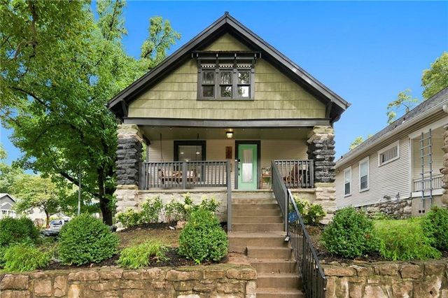 700 E 43rd Street, Kansas City, MO 64110