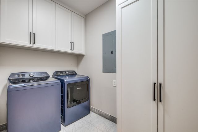 734 N Montclair Avenue, Dallas, TX 75208