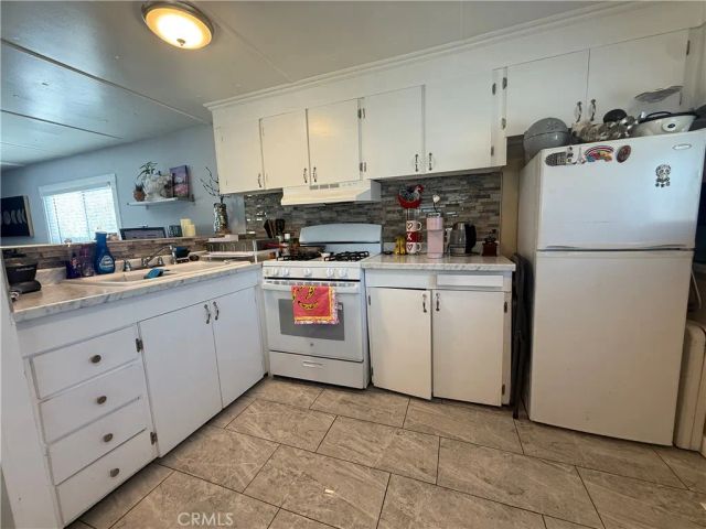 1618 W 132nd 17, Gardena, CA 90249