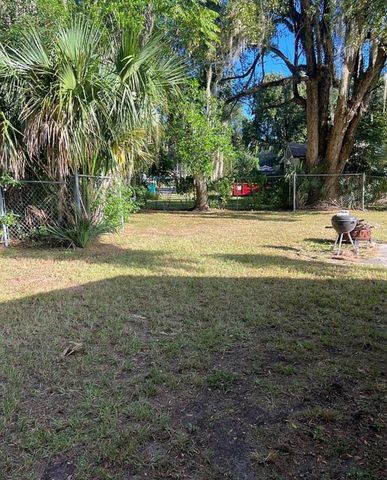 2131 NE 3RD STREET, Ocala, FL 34470