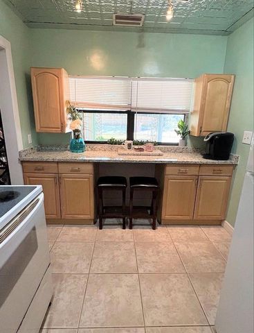 2131 NE 3RD STREET, Ocala, FL 34470