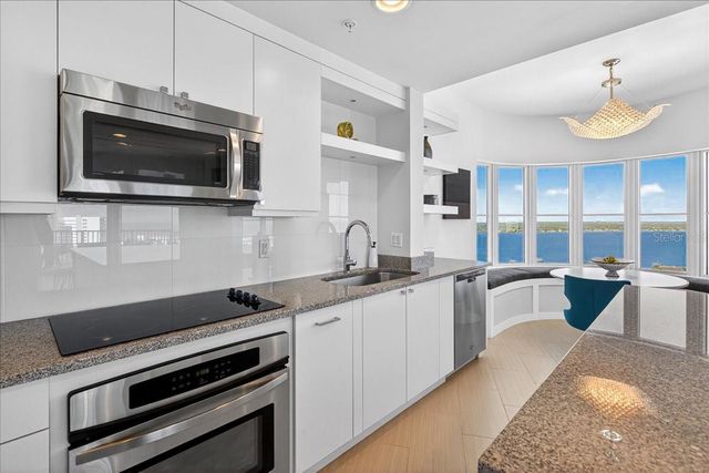 2 OCEANS WEST BOULEVARD 2006, Daytona Beach, FL 32118