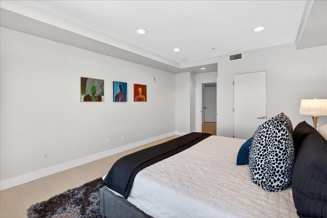 2 OCEANS WEST BOULEVARD 2006, Daytona Beach, FL 32118