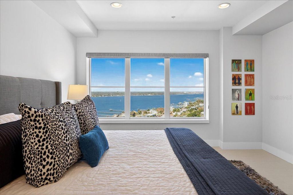 Image 31 of property listing at 2 OCEANS WEST BOULEVARD 2006, Daytona Beach, FL 32118