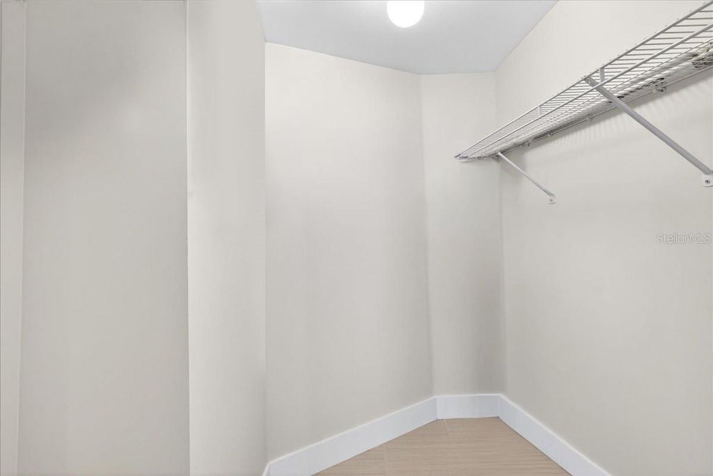 Image 39 of property listing at 2 OCEANS WEST BOULEVARD 2006, Daytona Beach, FL 32118