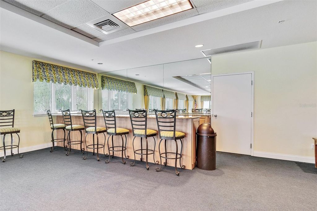 Image 53 of property listing at 2 OCEANS WEST BOULEVARD 2006, Daytona Beach, FL 32118