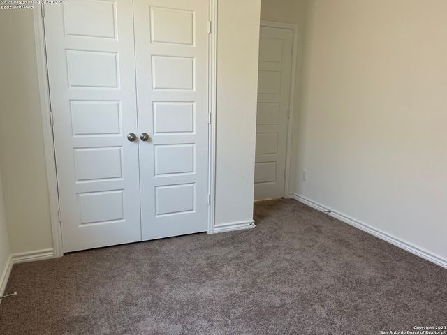 239 W Granite Shores, Boerne, TX 78006