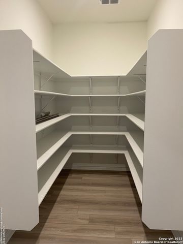 239 W Granite Shores, Boerne, TX 78006