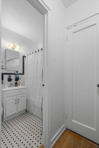3441 85th St Apt 4D, New York City, NY 11372