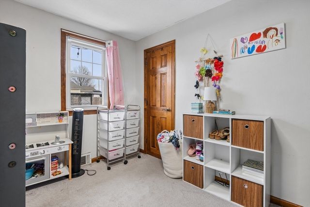 58 Acker Cir, Chicopee, MA 01013