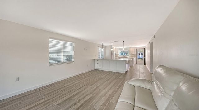 909 SPANISH DRIVE N, Longboat Key, FL 34228