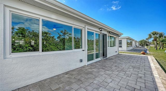 909 SPANISH DRIVE N, Longboat Key, FL 34228