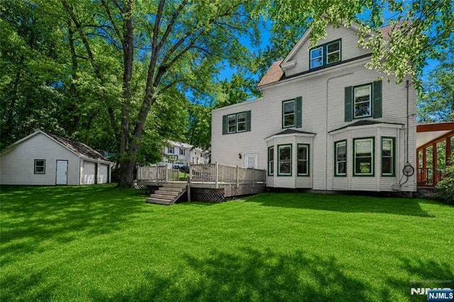 48 Stelfox Street, Demarest, NJ 07627