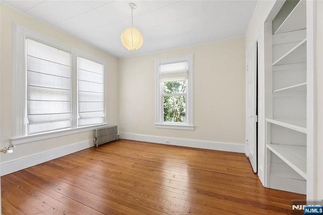 48 Stelfox Street, Demarest, NJ 07627