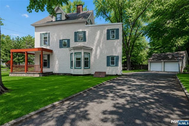 48 Stelfox Street, Demarest, NJ 07627