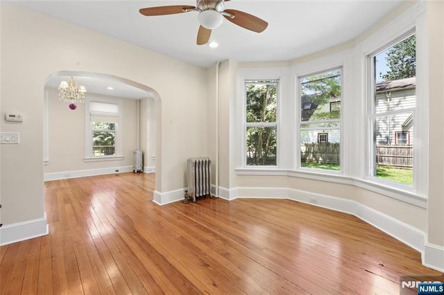 48 Stelfox Street, Demarest, NJ 07627