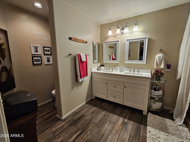 25825 W BURGESS Lane, Buckeye, AZ 85326