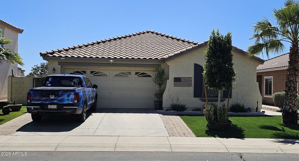 25825 W BURGESS Lane, Buckeye, AZ 85326