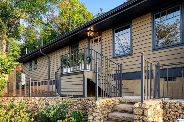 2754 MILNER COURT S, Birmingham, AL 35205