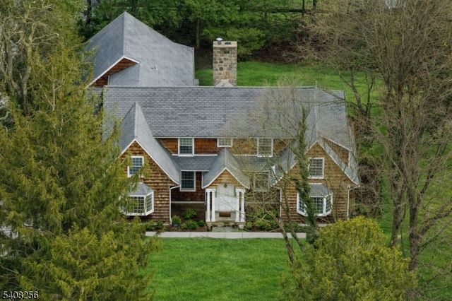 56 Magnolia Ave, Tenafly Boro, NJ 07670