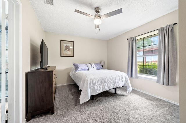 1401 Vz County Road 3411, Wills Point, TX 75169