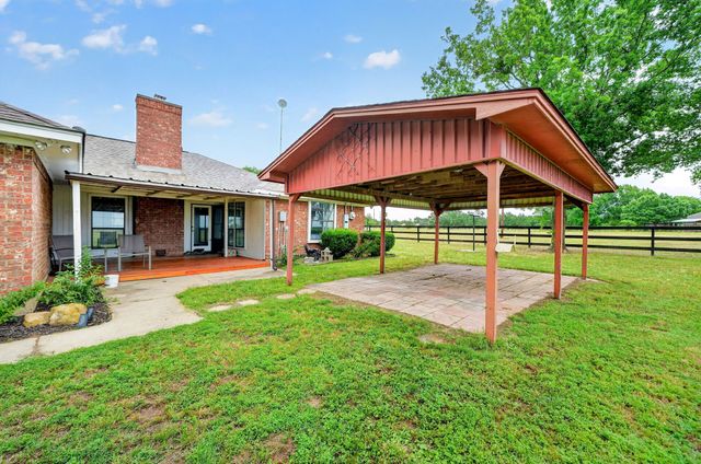 1401 Vz County Road 3411, Wills Point, TX 75169