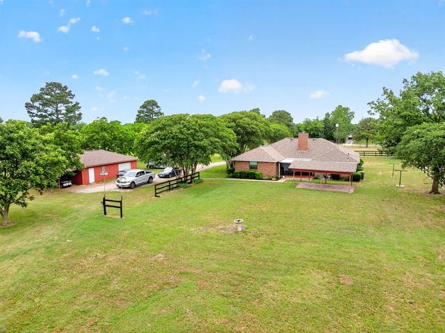 1401 Vz County Road 3411, Wills Point, TX 75169